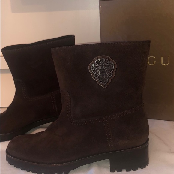 Gucci Brown Booties, size 9.5 - Picture 2 of 3